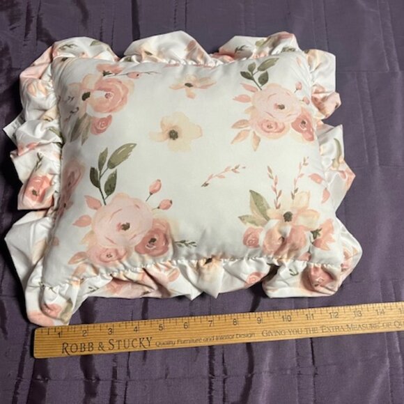 Child's 2 Piece Floral Blanket & Pillow Set Throw Bedding 32.5" x 42" LIKE NEW - Picture 12 of 15